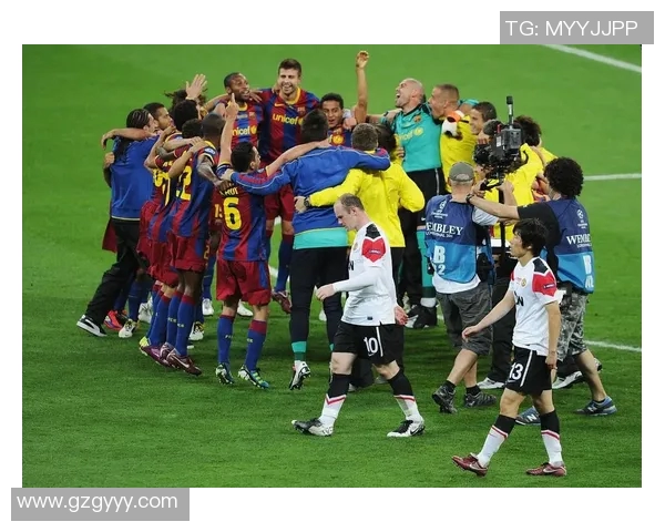 足球界的白人明星们：他们的传奇故事与辉煌成就